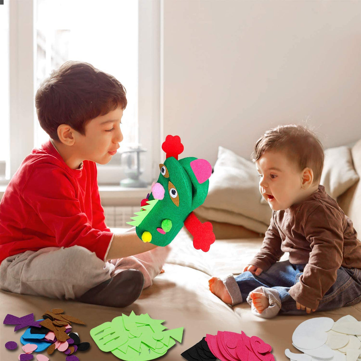 WATINC Kids’ Felt Sock Hand Puppet Making Craft Kit